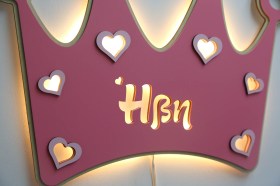Crown-Ivi-047
