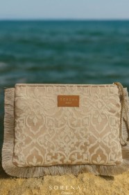 JUICY-CLUTCH-THEROS-400x600-1