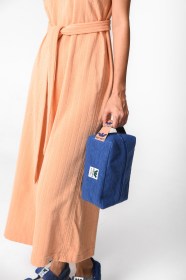 MIKRI_VIGLA_RECTANGULARY_POUCH_FOREVER_BLUE_03