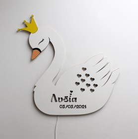 Swan-Ludia-021